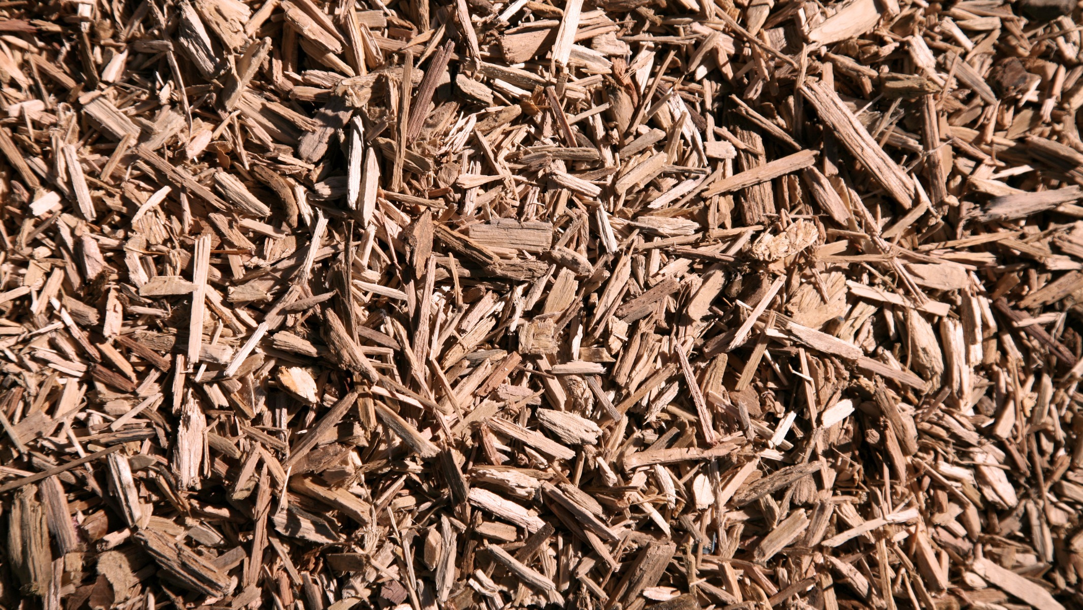 Hardwood landscape mulch